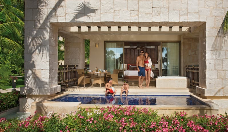 Dreams Riviera Cancun Resort & Spa-Preferred-Club-with-Plunge-Pool-1_4410